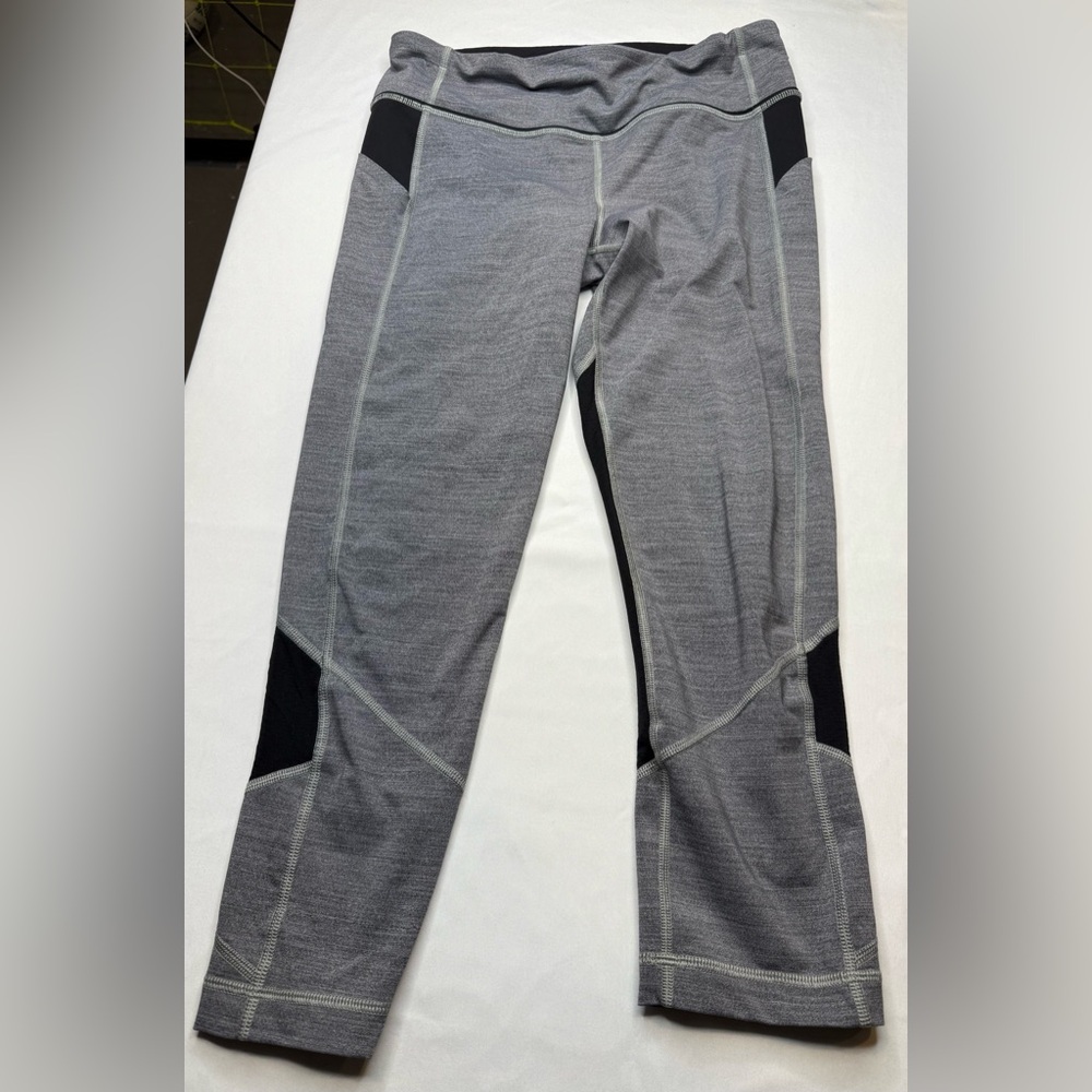 Gray and Black Womens Cropped Athletic Pants